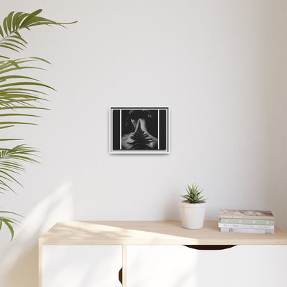 Framed Fern Canvas Art Print, Botanical Wall Decor, Nature Home Aesthetic, Gift for Plant Lovers, Modern Artwork for Living Room - Sup3r